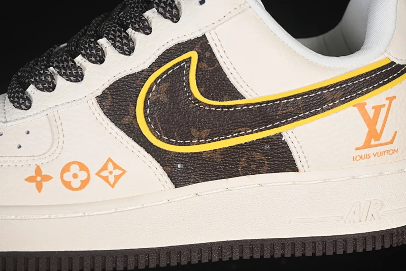 All categories Nk Air Force 1 Air Force series Nk Air Force 1 Low Air Force low-top Nike Air Force 1'07 Low LV co-branded beige and brown stitching Air Force 1 low-top casual sneakers DD1982-302